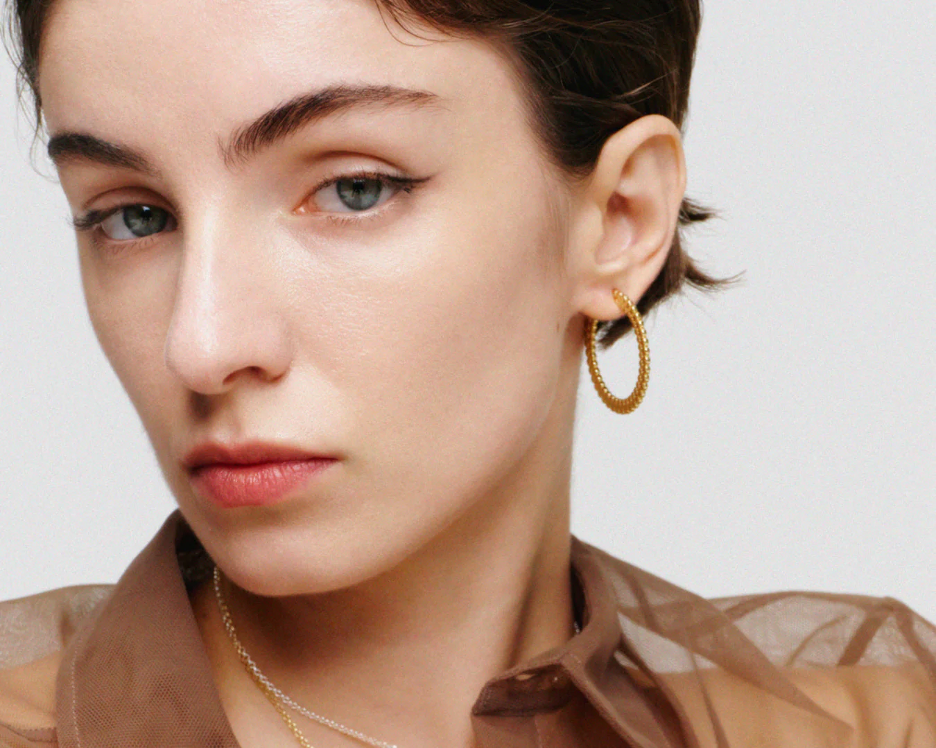 ALV Jewelry Shop 35 ALV Jewelry Shop -ALV Jewelry Shop Kalevala 1350x1080 Tuotanto sepan poyta 609d87c3 0e78 40a7 96cf 5af24c95b7c0 342024