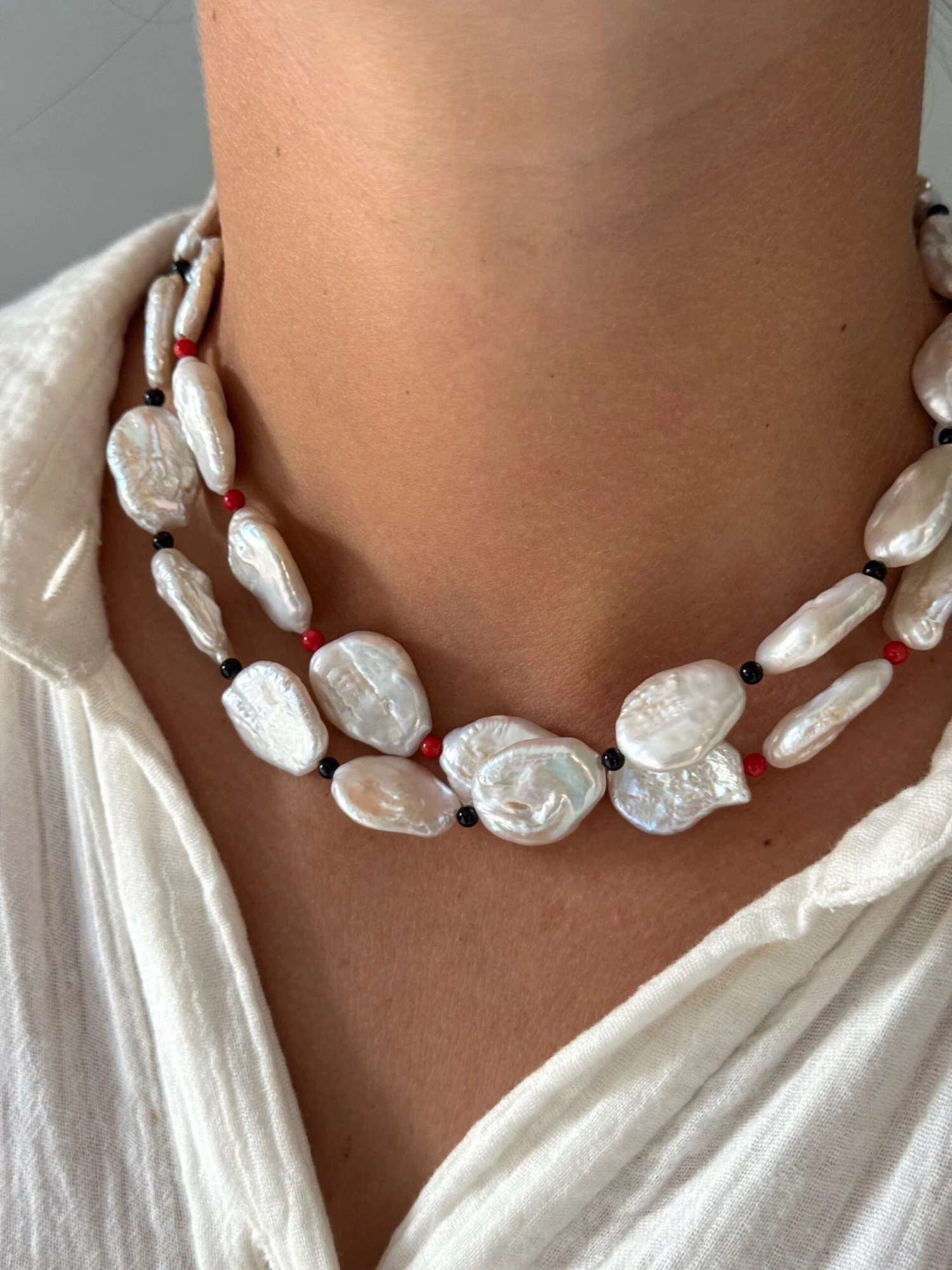 COLORED AUBREY NECKLACE 3 COLORED AUBREY NECKLACE