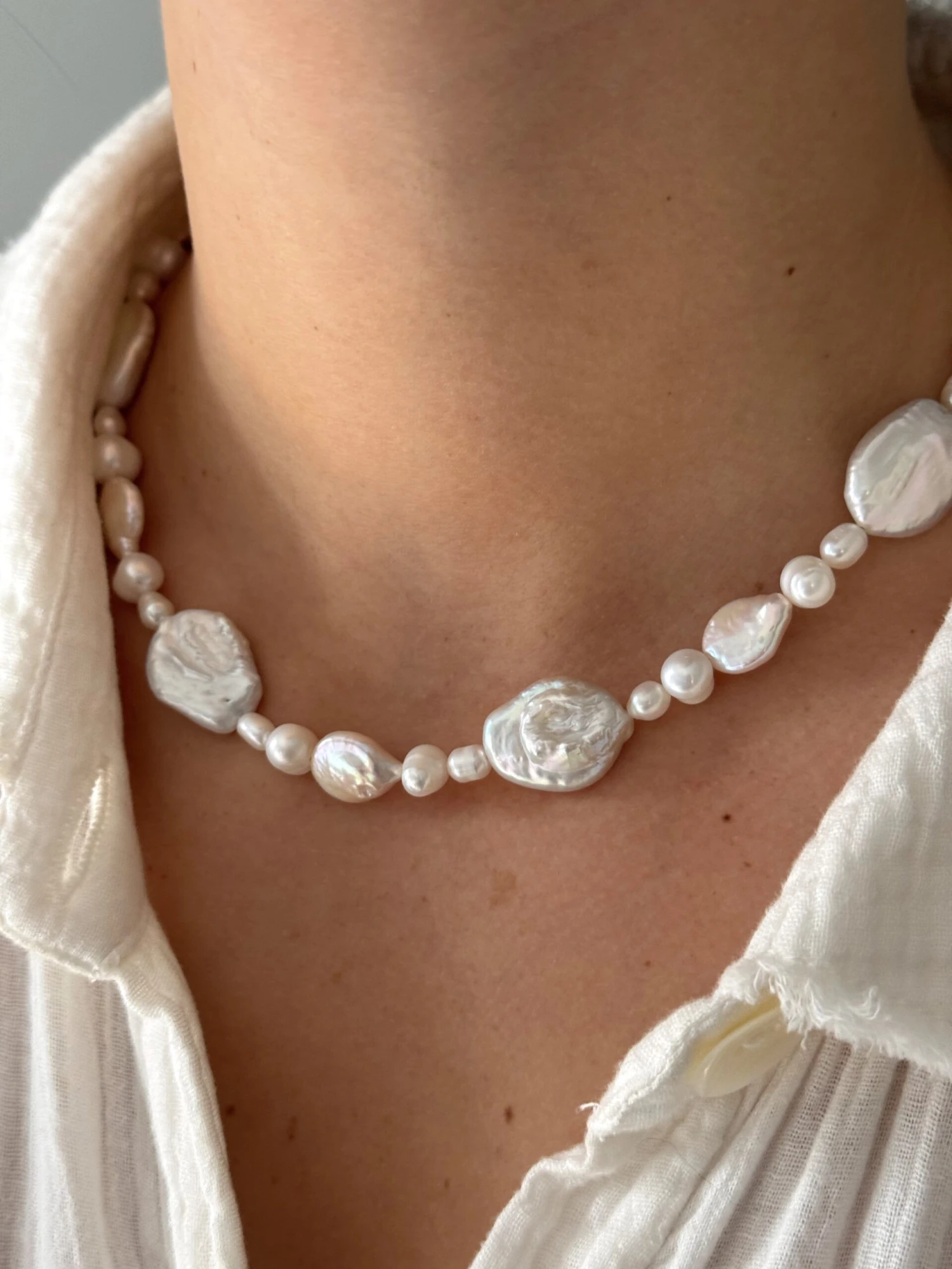 PEARL BUBBLE NECKLACE 3 PEARL BUBBLE NECKLACE